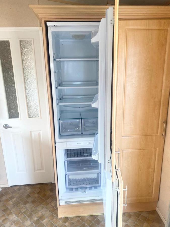 Luxury 2 Bedroom 2 Bathroom Caravan-Small Sofa 1 Pers Saint Osyth Dış mekan fotoğraf