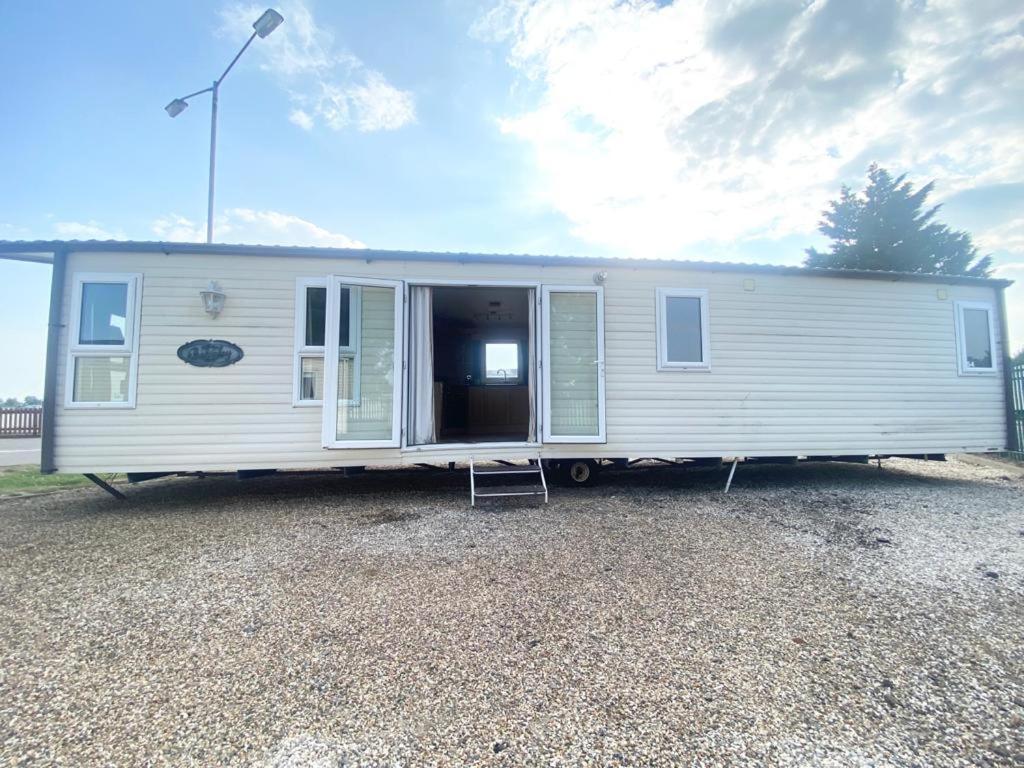 Luxury 2 Bedroom 2 Bathroom Caravan-Small Sofa 1 Pers Saint Osyth Dış mekan fotoğraf