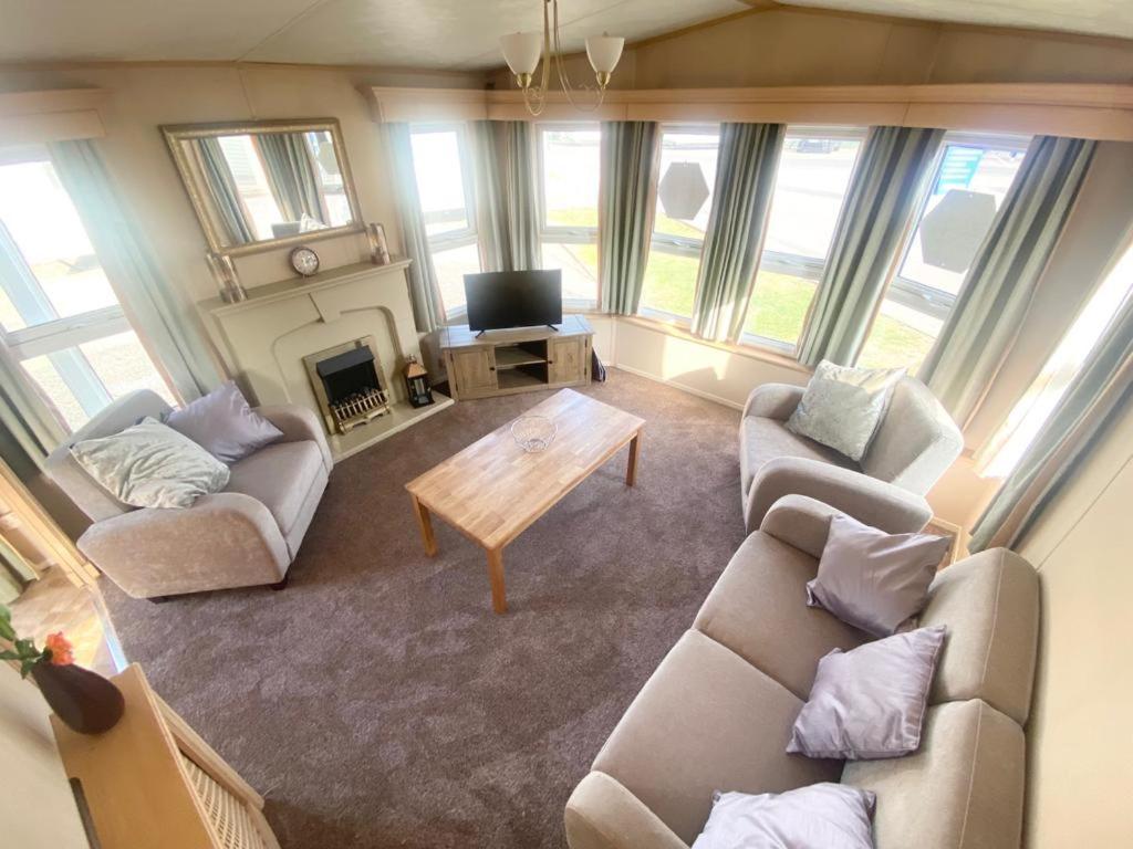 Luxury 2 Bedroom 2 Bathroom Caravan-Small Sofa 1 Pers Saint Osyth Dış mekan fotoğraf